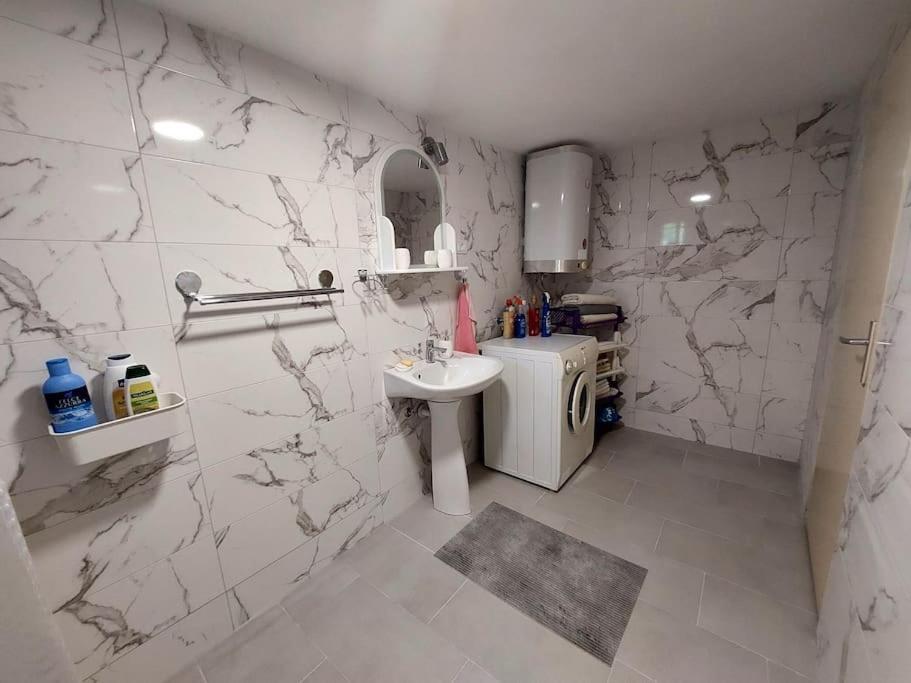 Apartman Boljevic بودغوريتْسا المظهر الخارجي الصورة